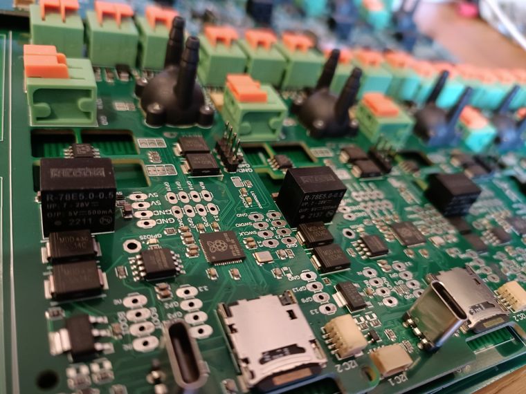 Das PCB-Board.
